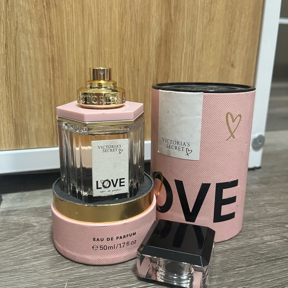Victoria's Secret Love Eau de Parfum Pink and Black